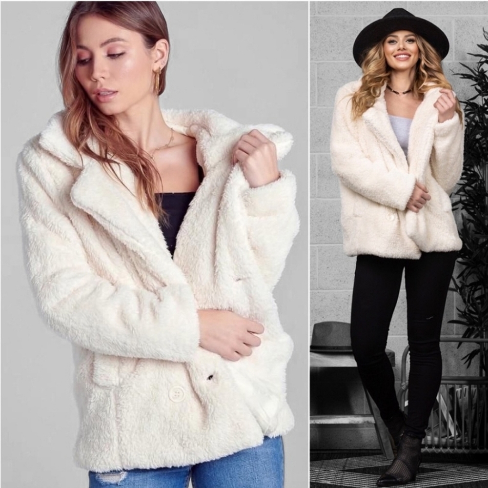 Faux fur ultra soft furry sherpa button Peacoat lined Fall coats